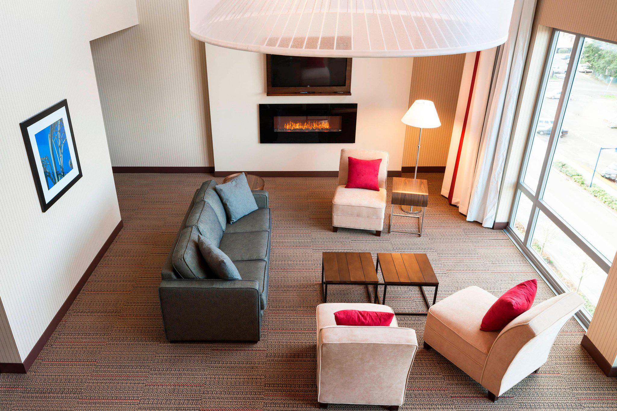 Four Points By Sheraton Seattle Airport South Des Moines Exterior photo