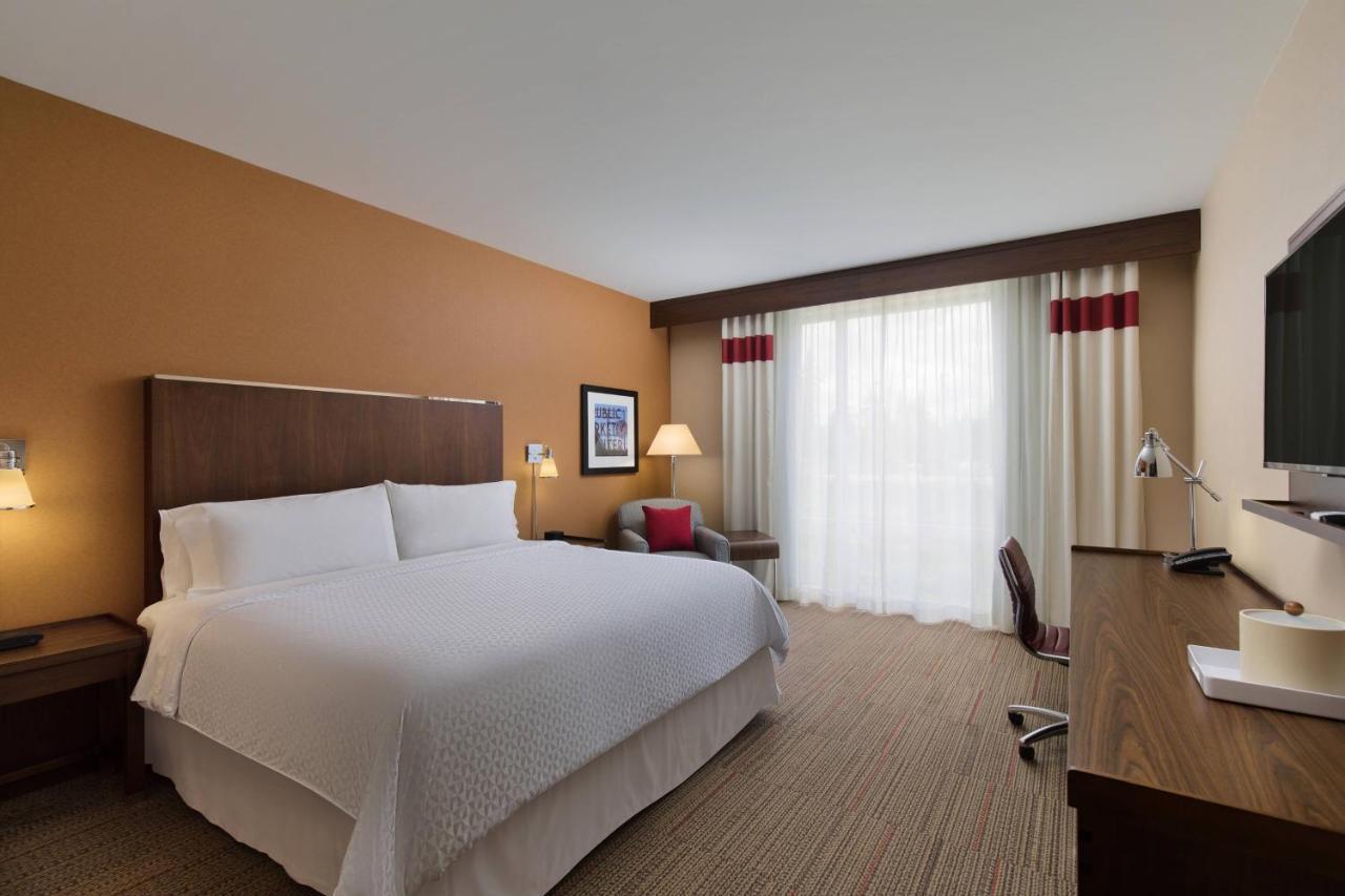 Four Points By Sheraton Seattle Airport South Des Moines Exterior photo